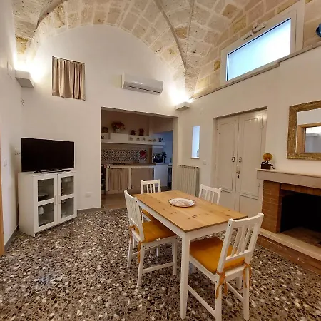 Casetta Alto Salento San Vito dei Normanni